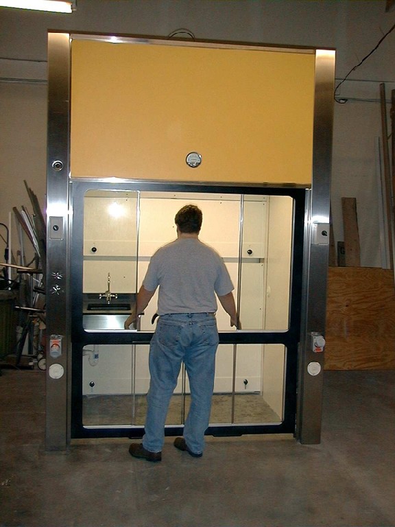 New-Tech Vertical Sash Fume Hood Picture #7