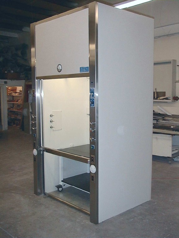 New-Tech Vertical Sash Fume Hood Picture #8